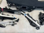 YARIS CROSS DESKA KONSOLA PASY KURYNY AIRBAG CZARNA PODSUFITKA 2025r. LIFT - obrazek 3