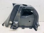 YARIS IV MAZDA 2 HYBRYDA BOCZEK TAPICERKA BAGAŻNIKA PRAWA PRAWY 64730-K0050 - obrazek 2