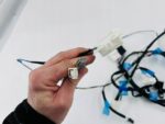 COROLLA E21 LIFT KOMBI WIĄZKA INSTALACJA PODSUFITKI RADAR SENSOR LUSTERKO - obrazek 7