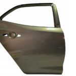 COROLLA E21 HATCHBACK DRZWI TYLNE PRAWY TYŁ USZKODZONE