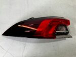 COROLLA E21 SEDAN LAMPA TYLNA LEWY TYŁ ZWYKŁA - obrazek 2