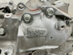 COROLLA E21 1.8 HYBRYDA AUTOMATYCZNA SKRZYNIA BIEGÓW CHŁODNICZKA 1NM P610 - obrazek 6