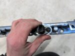 COROLLA E21 LIFT CROSS 2.0 HYBRYDA LISTWA WTRYSKOWA CZUJNIK 89458-33030 - obrazek 5