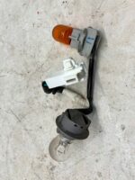YARIS III LIFT WKŁAD WIĄZKA INSTALACJA LAMPY TYLNEJ PRAWEJ PRAWY TYŁ ŻARÓWK - obrazek 2