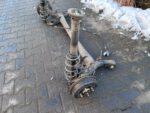 YARIS III LIFT 1.5 BENZYNA ZAWIESZENIE TYLNE BELKA TYŁ OŚKA OŚ TYLNA BĘBNY - obrazek 2