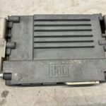 RAV4 V WZMACNIACZ DŹWIĘKU AUDIO JBL 86280-42060