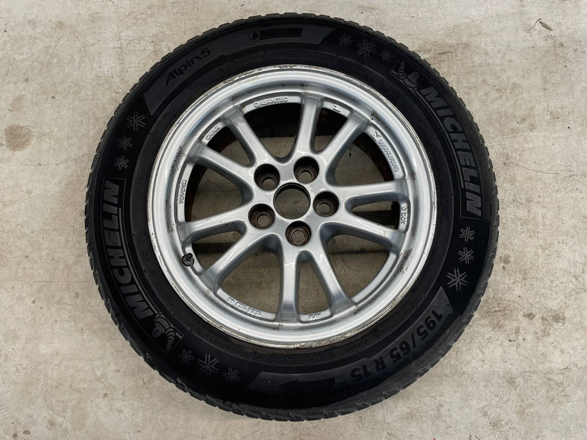 allegro-e46db2e581e0286da82c1f4a PRIUS IV KOŁO FELGA ALUMINIOWA OPONA CZUJNIK CIŚNIENIA 195/65R15 15 CALI - obrazek 1