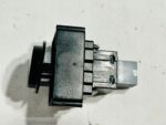 AURIS II LIFT PRZYCISK PRZEŁĄCZNIK ŚWIATEŁ AWARYJNYCH 84332-02300 - obrazek 3