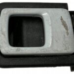 AVENSIS T27 HACZYK UCHWYT BAGAŻNIKA 66310-05030