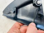 YARIS IV MAZDA 2 OSŁONA TRÓJKĄT WEWNĘTRZNY DRZWI LEWY TYLNY TYŁ - obrazek 4