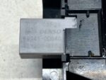 YARIS IV CROSS MAZDA 2 CZUJNIK SENSOR DESZCZU 89941-0D040 - obrazek 4