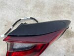 CHR C-HR I LIFT LAMPA TYLNA PRAWA PRAWY TYŁ KOMPLETNA ZWYKŁA RYSY - obrazek 4