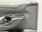 YARIS IV MAZDA 2 BOCZEK TAPICERKA DRZWI PRZEDNICH LEWY PRZÓD SREBRNA RĄCZKA - obrazek 3