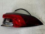 COROLLA E21 SEDAN LAMPA TYLNA PRAWA PRAWY TYŁ ZWYKŁA ŻARÓWKA - obrazek 2