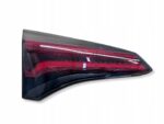 RAV4 IV LIFT LAMPA TYLNA PRAWA PRAWY TYŁ W KLAPE USZKODZONA 81590-42031