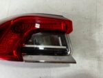 COROLLA E21 SEDAN LAMPA TYLNA LEWA LEWY TYŁ ZWYKŁA ŻARÓWKA - obrazek 3