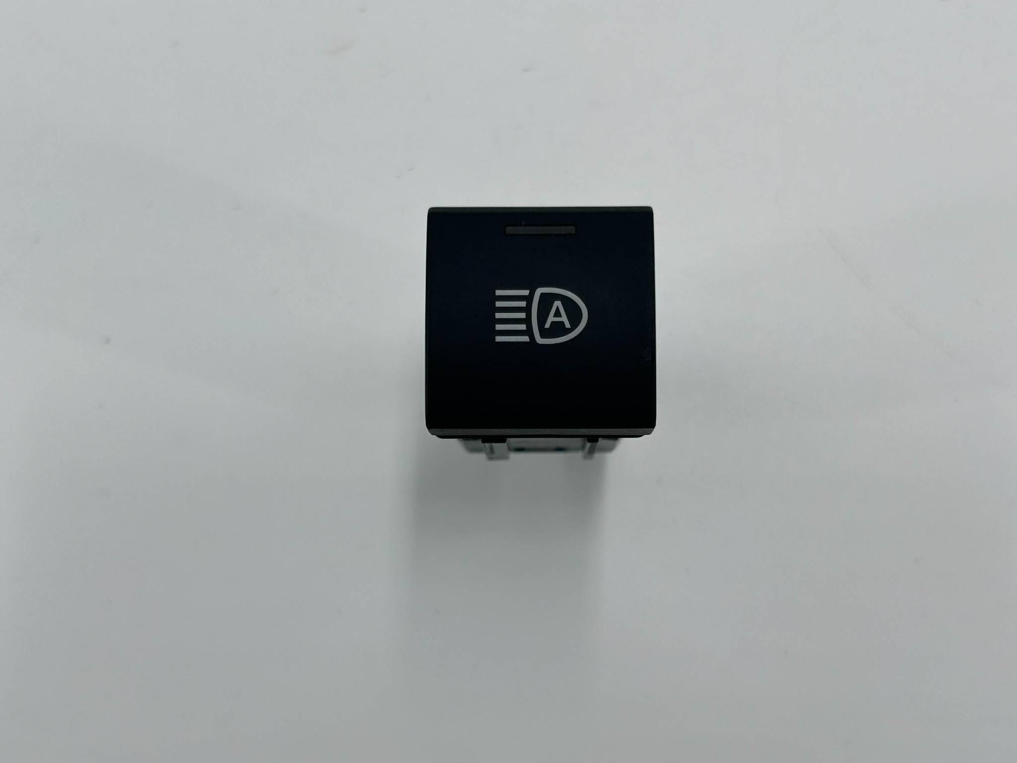allegro-fb14ca61acd4ec0ce2368729 CHR C-HR II PRZYCISK PRZEŁĄCZNIK WŁĄCZNIK ŚWIATEŁ AUTO HIGH BEAM - obrazek 1