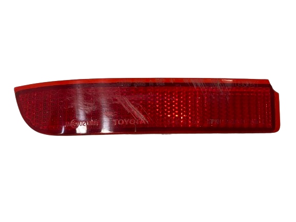 allegro-fb5dcc93614e88a178a068f5 AVENSIS T27 KOMBI ODBLASK ZDERZAKA TYLNEGO LEWY TYŁ USZKODZONY - obrazek 1