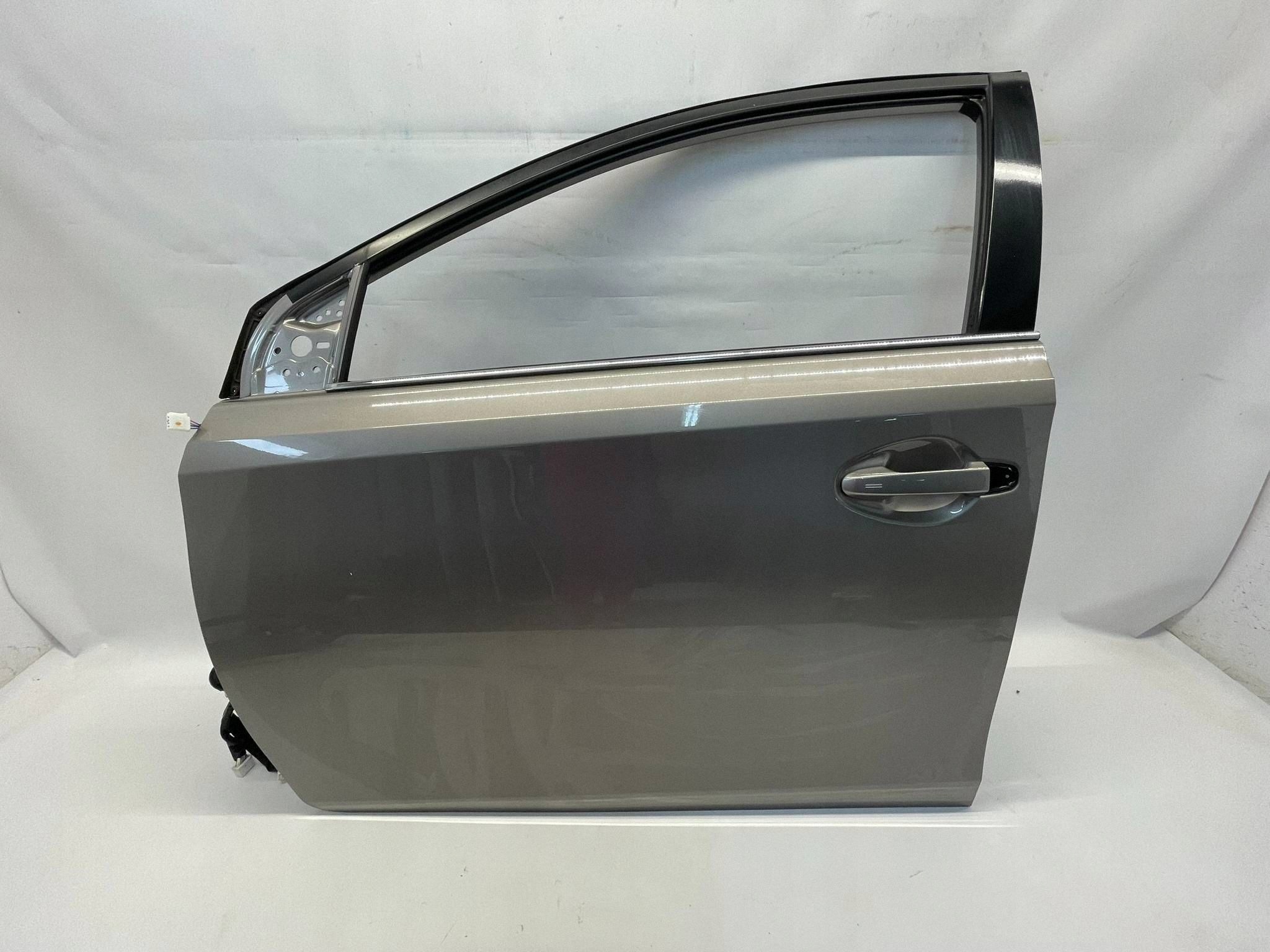 allegro-072db4819dedd641e4ca3329 AURIS II DRZWI PRZEDNIE LEWE LEWY PRZÓD KOMPLETNE 4V8 - obrazek 1