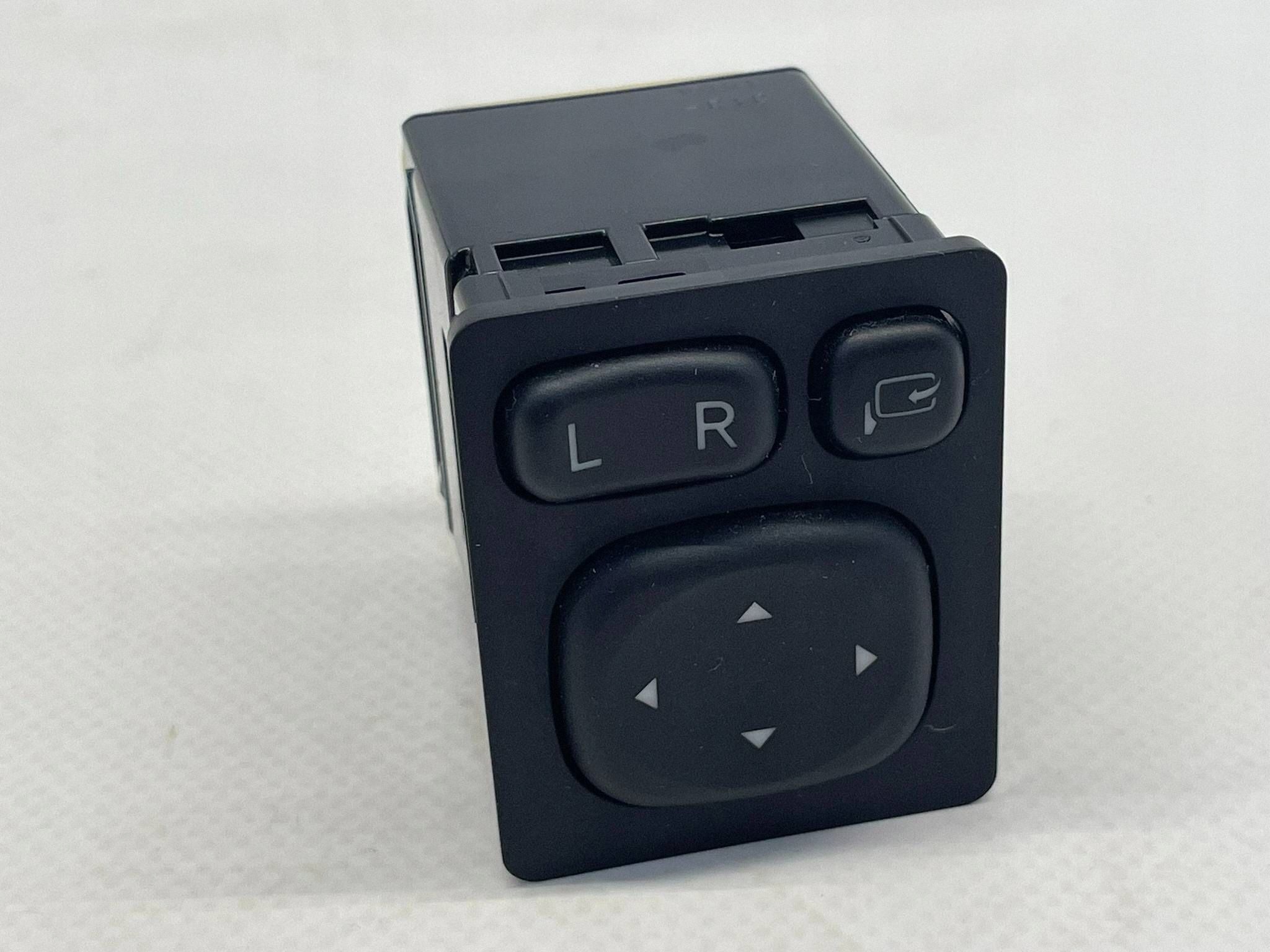 allegro-0c7d5f1f70090366f524243b AURIS II PRZYCISK PRZEŁĄCZNIK REGULACJI LUSTEREK ELEKTRYCZNIE SKŁADANYCH - obrazek 1