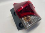 AURIS II LIFT KOMBI LAMPA TYLNA PRAWA PRAWY TYŁ KOMPLETNA RYSKA - obrazek 2