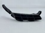 RAV4 V ŚLIZG MOCOWANIE ZDERZAKA TYLNEGO PRAWY TYŁ POD LAMPE 52562-42060