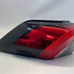 RAV4 V LAMPA TYLNA PRAWA PRAWY TYŁ KOMPLETNA BEZ ZAŚLEPKI RYSKI