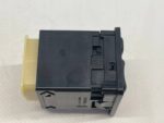 AURIS II PRZYCISK PRZEŁĄCZNIK REGULACJI LUSTEREK ELEKTRYCZNIE SKŁADANYCH - obrazek 3