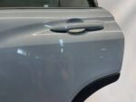 COROLLA CROSS DRZWI TYLNE LEWE LEWY TYŁ KOMPLETNE 1H5 RYSKA - obrazek 4