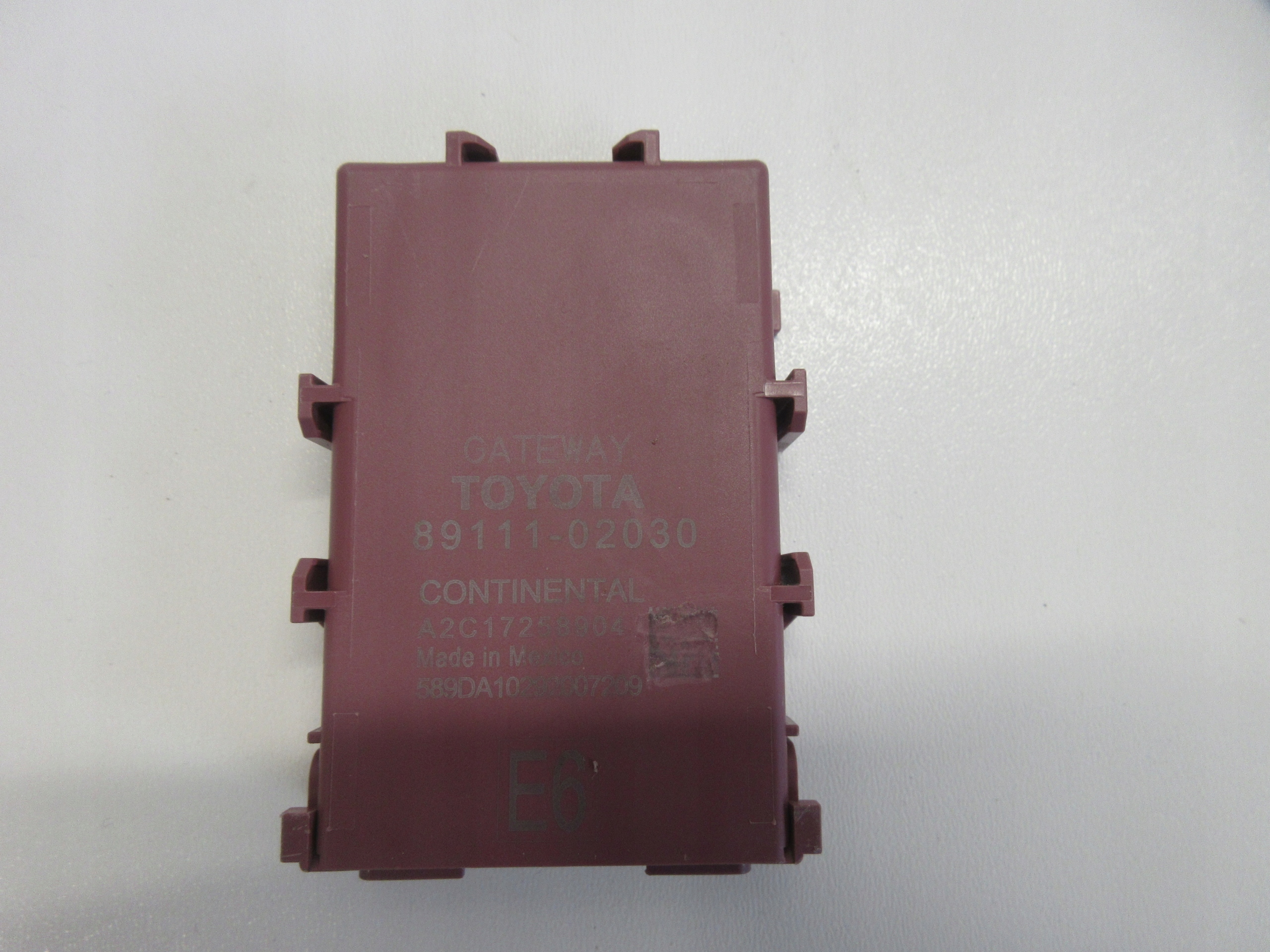 allegro-64e6bb4f28537c2cd8d7f7f7 COROLLA E21 MODUŁ GATEWAY - obrazek 1