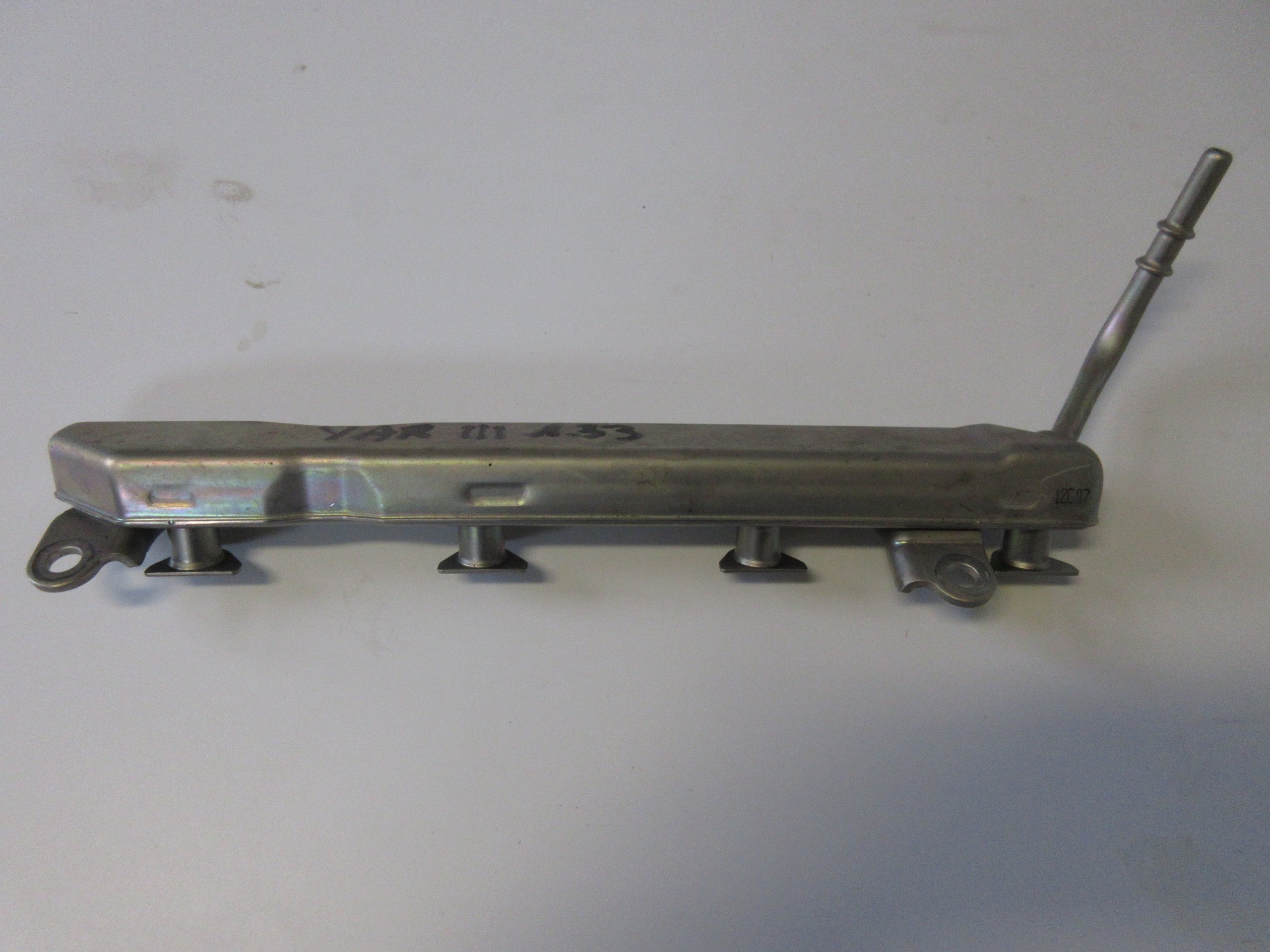 allegro-67af8c6983bdc05415bc58a7 AURIS I AURIS II 1.33 LISTWA WTRYSKOWA - obrazek 1