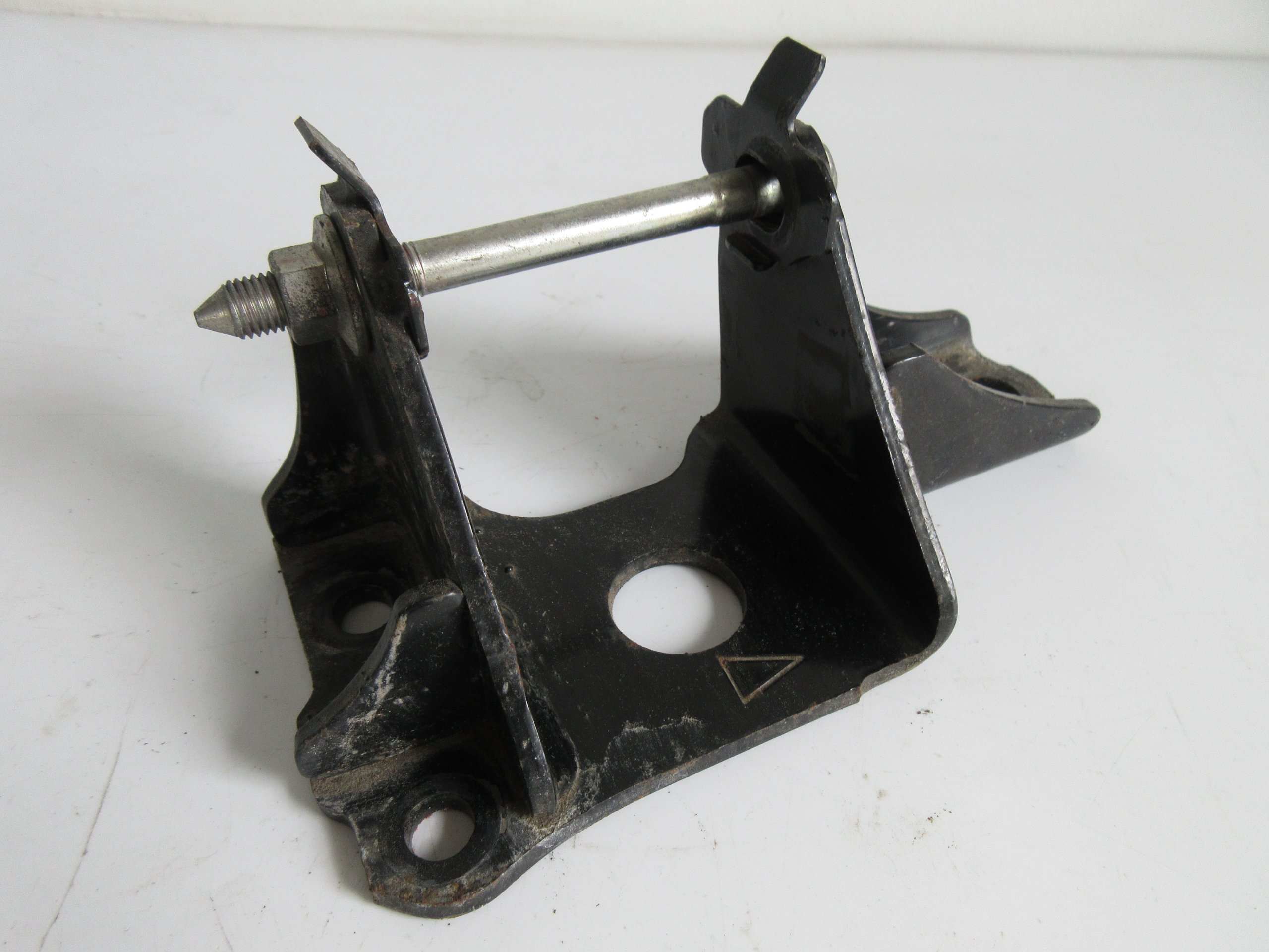 allegro-8e1fadacabdd3370217262cc PRIUS III PRIUS PLUS ŁAPA SILNIKA LEWA - obrazek 1