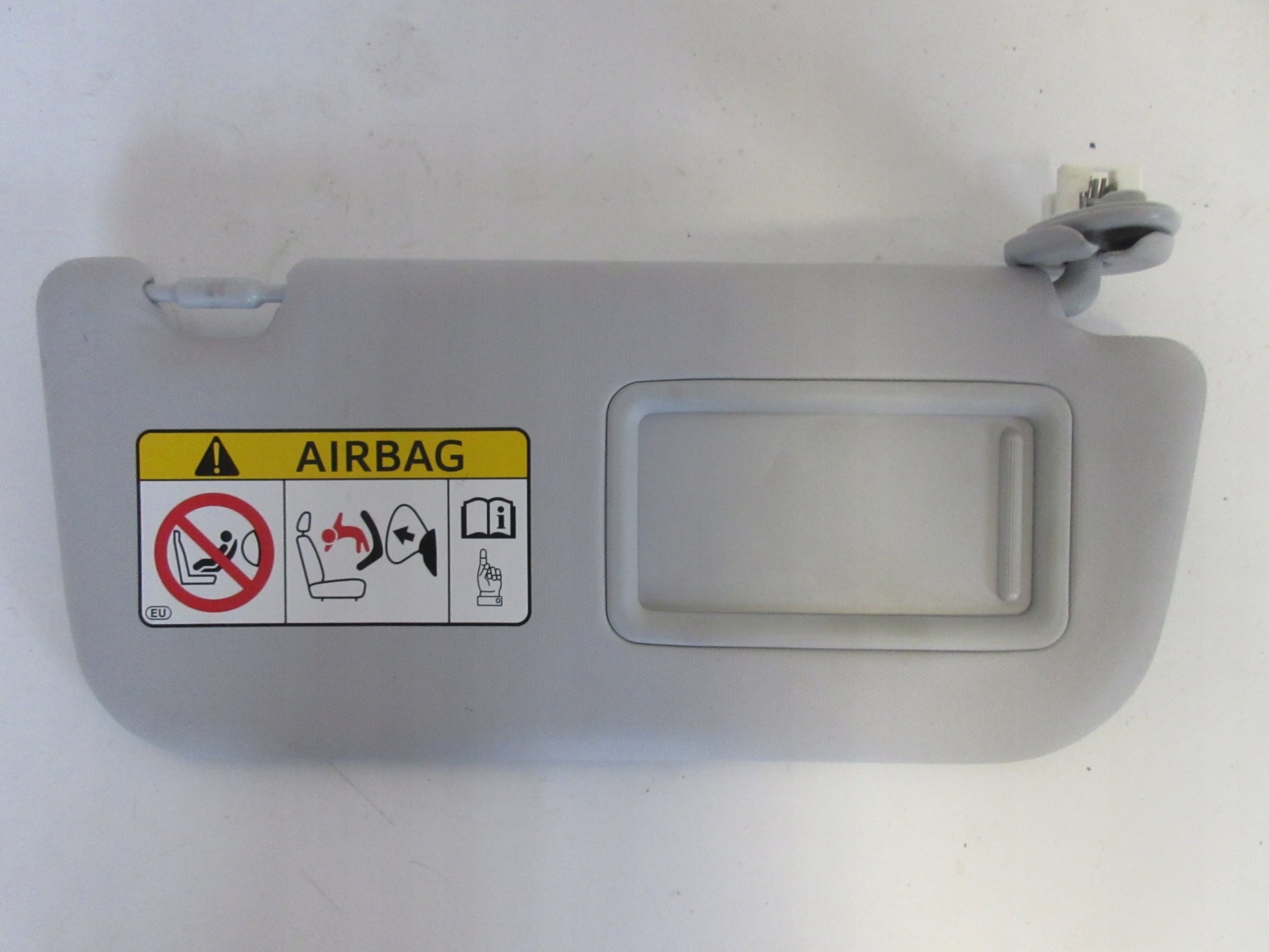 allegro-96a176e0ca329aea07252a07 PRIUS IV OSŁONA PRZECIWSŁONECZNA PRAWA SŁONECZNIK - obrazek 1
