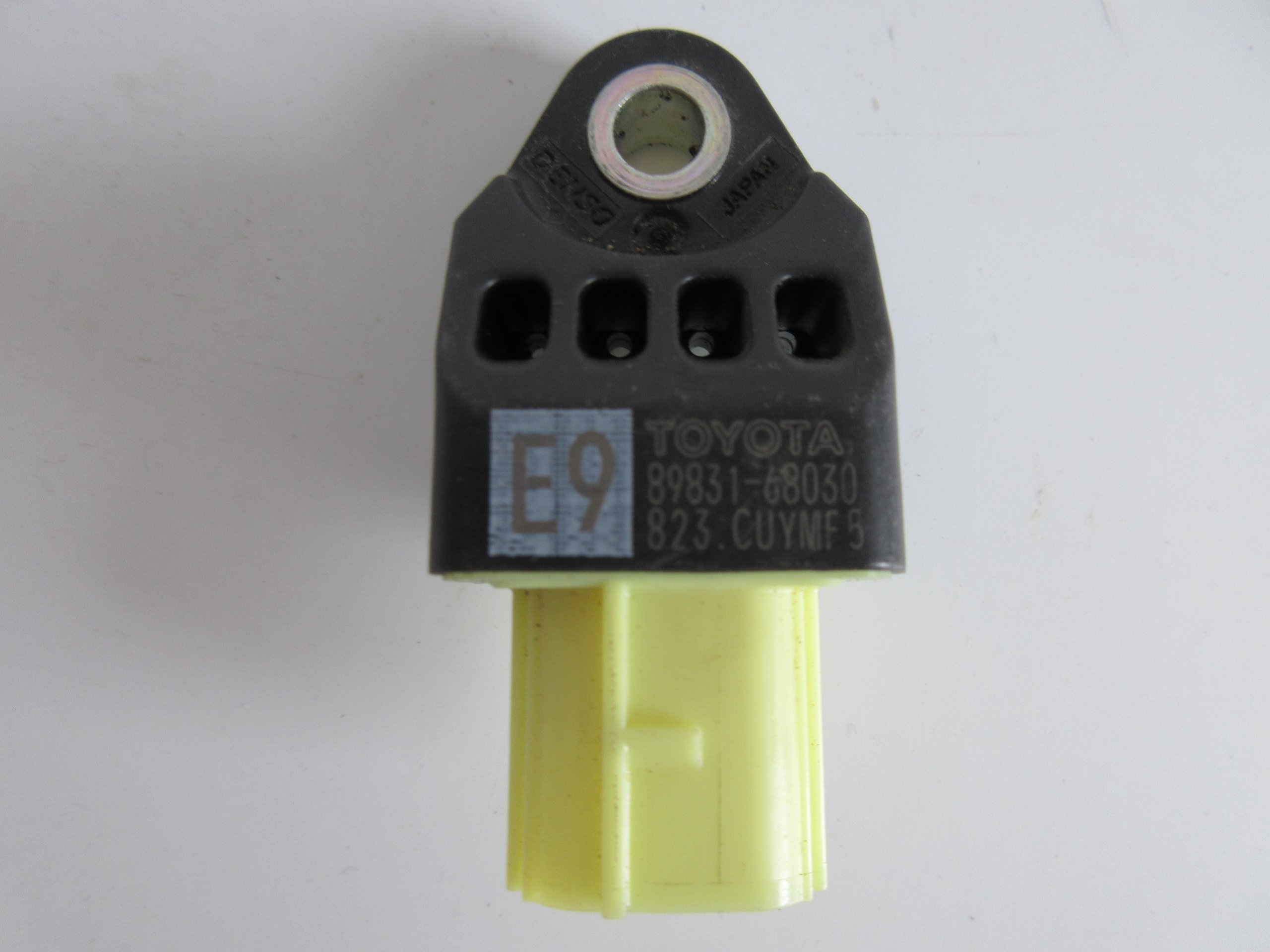 allegro-b35e04b8acebabfc4f322b18 PRIUS PLUS 2015 LIFT CZUJNIK UDERZENIOWY BOCZNY E9 - obrazek 1
