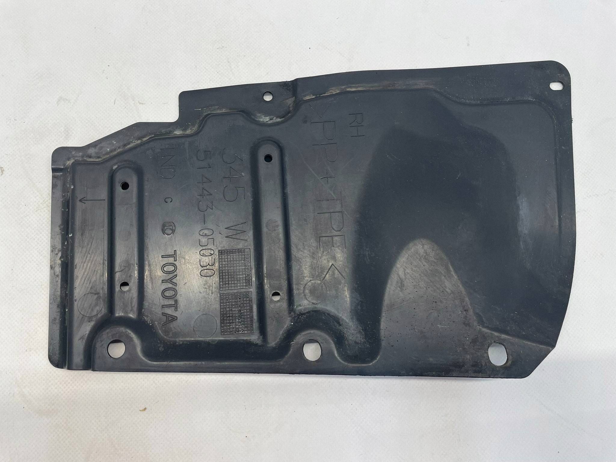 allegro-ba6804d217c6c6026ff1d5c1 AURIS II AVENSIS T27 VERSO OSŁONA BOCZNA SILNIKA PRAWA 51443-05030 - obrazek 1