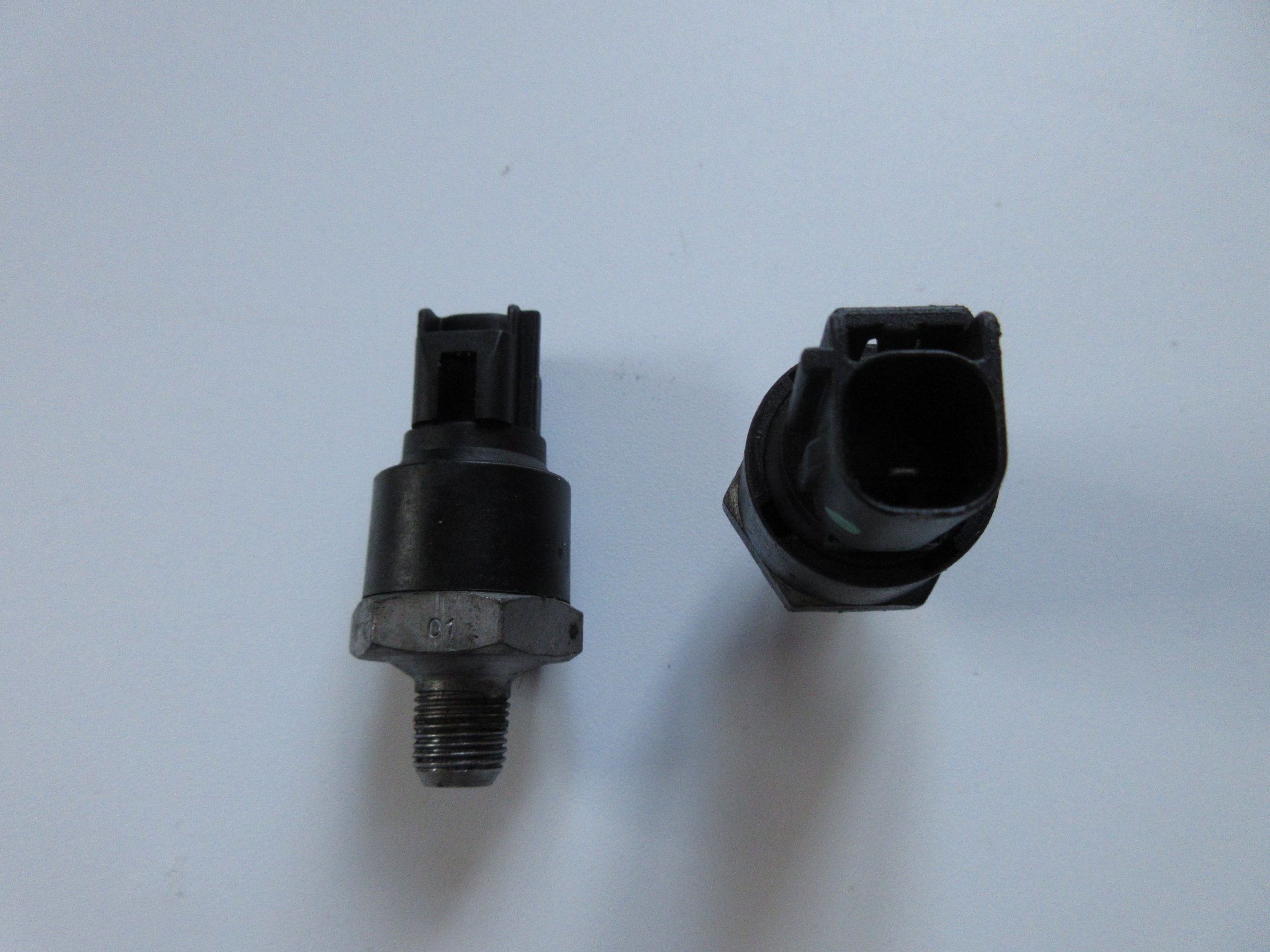 allegro-d3ba18c49b46d02e3744da3d YARIS III COROLLA E16 CZUJNIK CIŚNIENIA OLEJU - obrazek 1