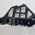AURIS II ŚLIZG MOCOWANIE ZDERZAKA PRZEDNIEGO LEWY PRZÓD 52536-02040 USZKODZ
