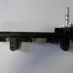 YARIS III 1.0 LISTWA WTRYSKOWA