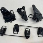 COROLLA CROSS UCHWYT MOCOWANIA ZAWIASY TYLNEJ KANAPY ISOFIX KOMPLET