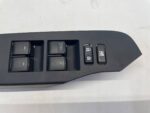 AURIS II PRZYCISK PRZEŁĄCZNIK SZYB PRZEDNI LEWY PRZÓD 74232-02E20 - obrazek 3