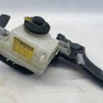 PRIUS III ZBIORNICZEK ZBIORNIK PŁYNU HAMULCOWEGO
