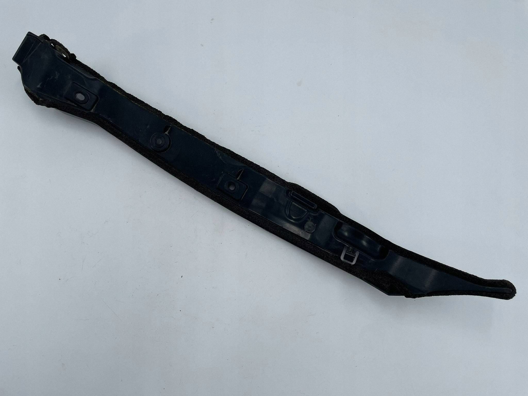 allegro-08790eb0f6ff2a47c2ebfe58 COROLLA E21 OSŁONA WYPEŁNIENIE WYGŁUSZENIE LISTWA BŁOTNIK PRAWE 53827-02250 - obrazek 1