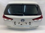 AURIS II LIFT KOMBI KLAPA TYLNA POKRYWA BAGAŻNIKA UCIĘTA INSTALACJA 070