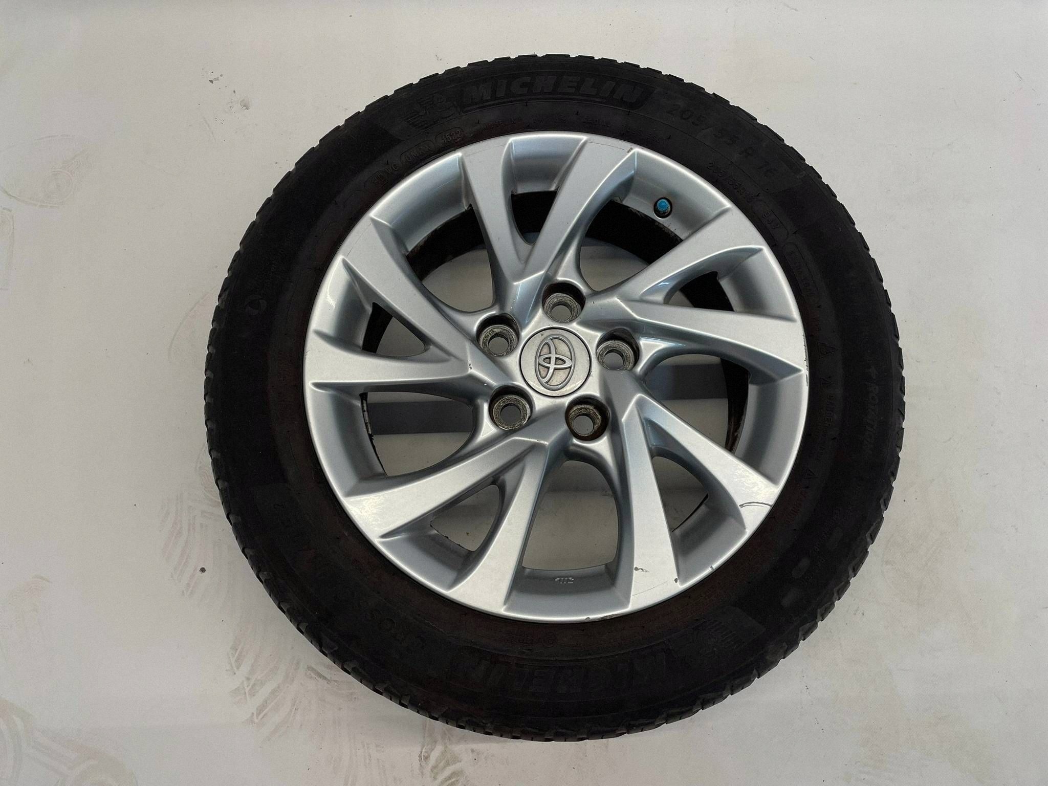 allegro-1467198f6f3e68d7d92369c0 TOYOTA AURIS KOŁO FELGA ALUMINIOWA OPONA CZUJNIK CIŚNIENIA 6,5J 205/55R16 3 - obrazek 1
