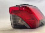 RAV4 V LAMPA TYLNA PRAWA PRAWY TYŁ KOMPLETNA BEZ ZAŚLEPKI RYSKI - obrazek 2