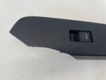 AURIS II PRZYCISK PRZEŁĄCZNIK SZYBY PRZEDNI PRAWY PRZÓD 74231-02D50 - obrazek 2