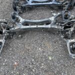 COROLLA E21 HATCHBACK KOMPLETNE ZAWIESZENIE TYLNE TYŁ