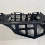 AURIS II ŚLIZG MOCOWANIE ZDERZAKA PRZEDNIEGO PRAWY PRZÓD 52535-02050 USZKOD
