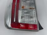 PRIUS III LIFT LAMPA TYLNA LEWY TYŁ ANGLIK UK - obrazek 4