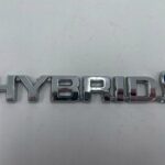 TOYOTA HYBRID NAPIS LOGO EMBLEMAT ZNACZEK